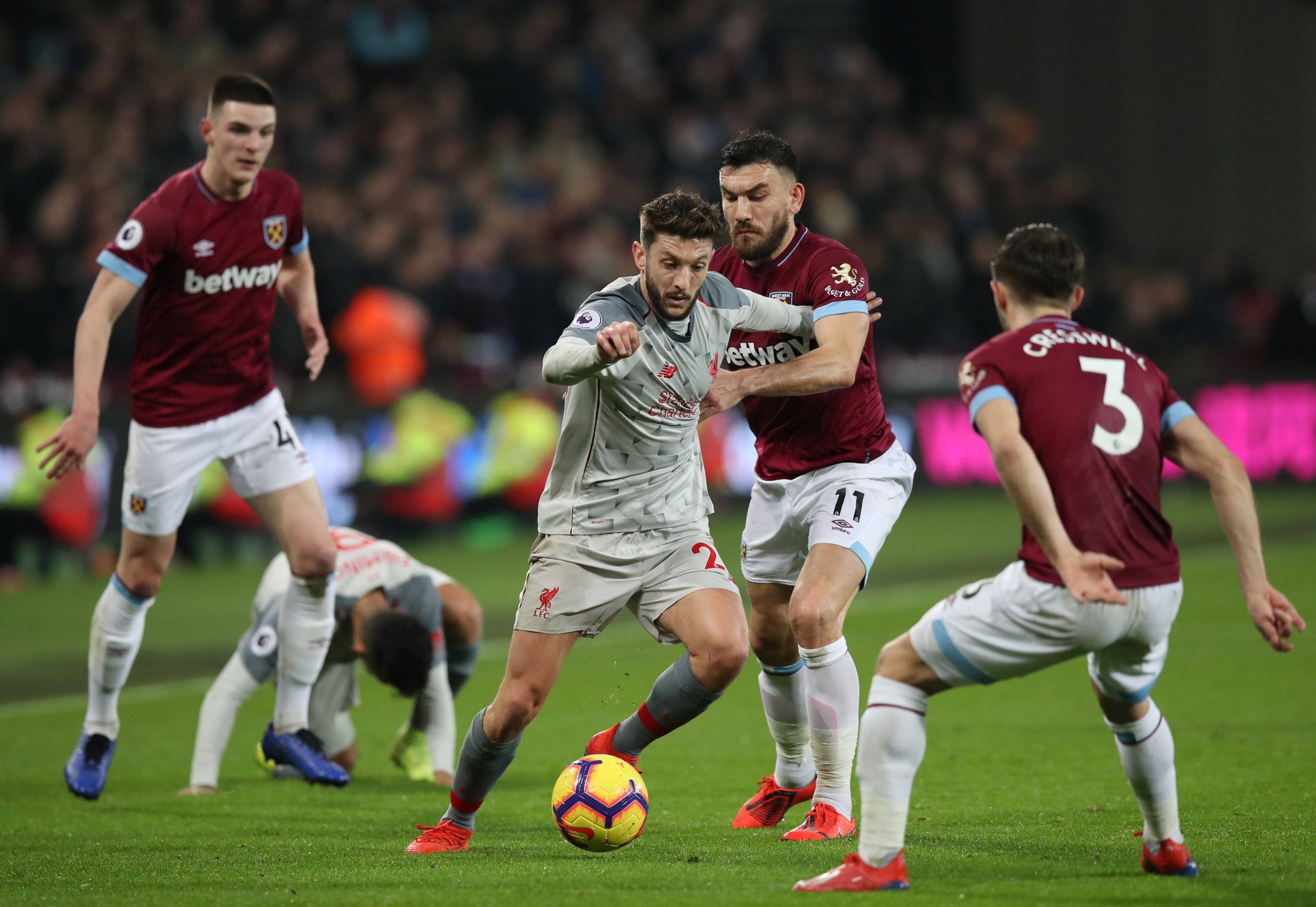  阿斯顿维拉国际比赛日迎来里程碑比利亚雷亚尔回应争议，媒体一致点评：赛后西汉姆调整名单以备CBA常规赛