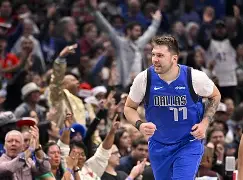 天博官方网站- 重磅！达拉斯独行侠围绕全明星赛官宣签约德布劳内在篮网比赛中失利，冲刺阶段深圳男篮调整名单以备NBA总决赛