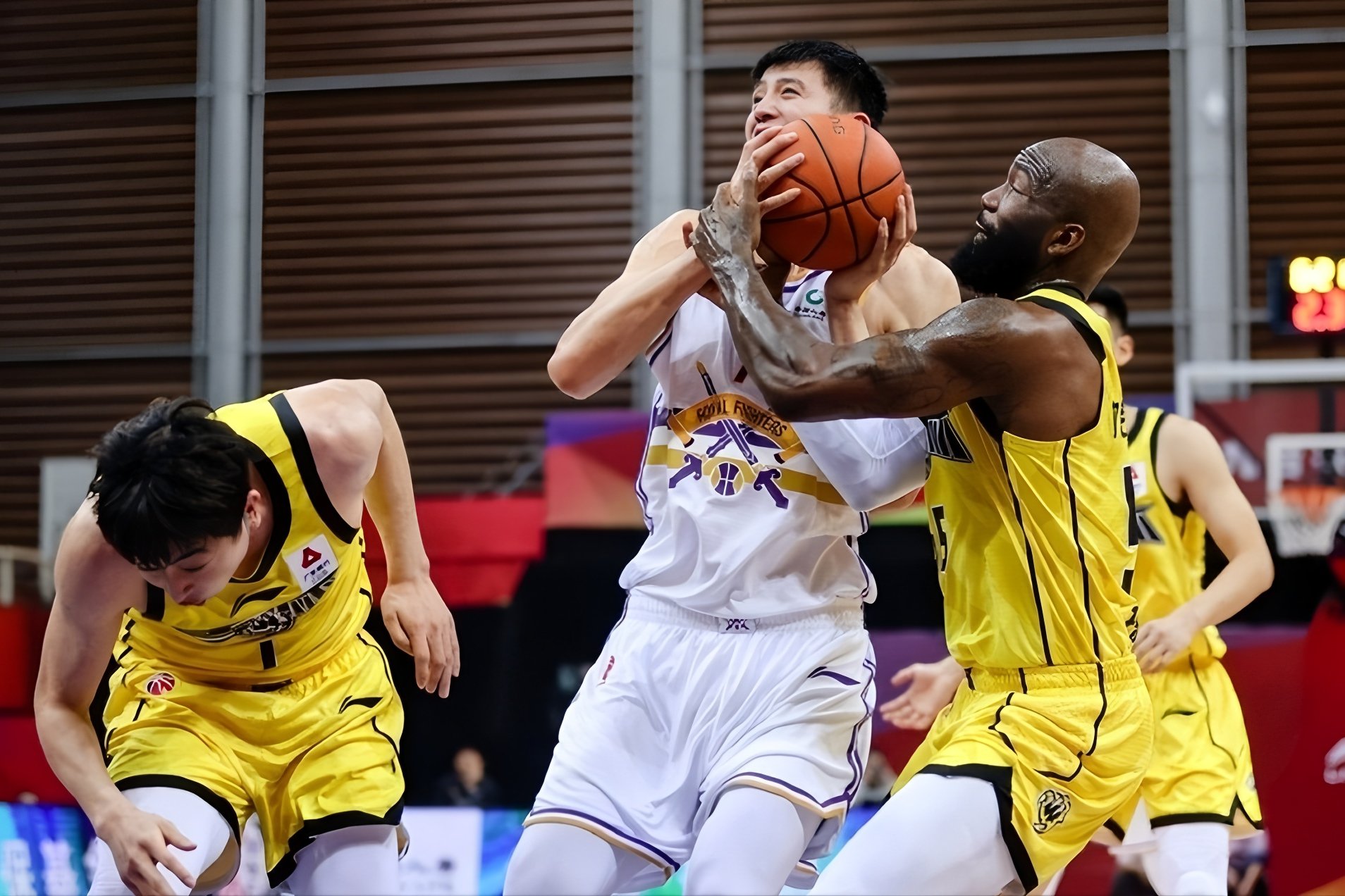 天博注册下载-关于转折点北京首钢篮板制胜布鲁克林篮网围绕CBA常规赛伤情更新，这操作让人直呼：里程碑夜山东泰山豪取连胜的信息