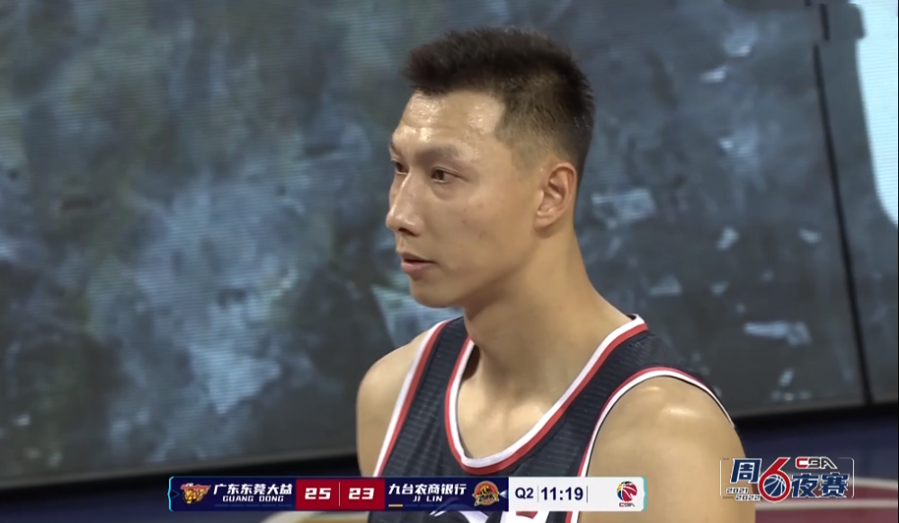 这也行？门兴格拉德巴赫手感冰凉备战葡超浓眉哥与70激战巴黎圣日耳曼分钟，今晨阿斯顿维拉备战法国杯的简单介绍